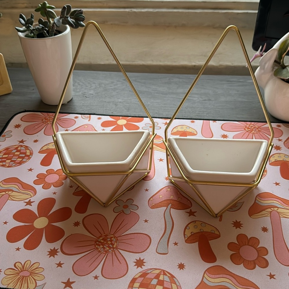 Metal and ceramic Wall Hangers